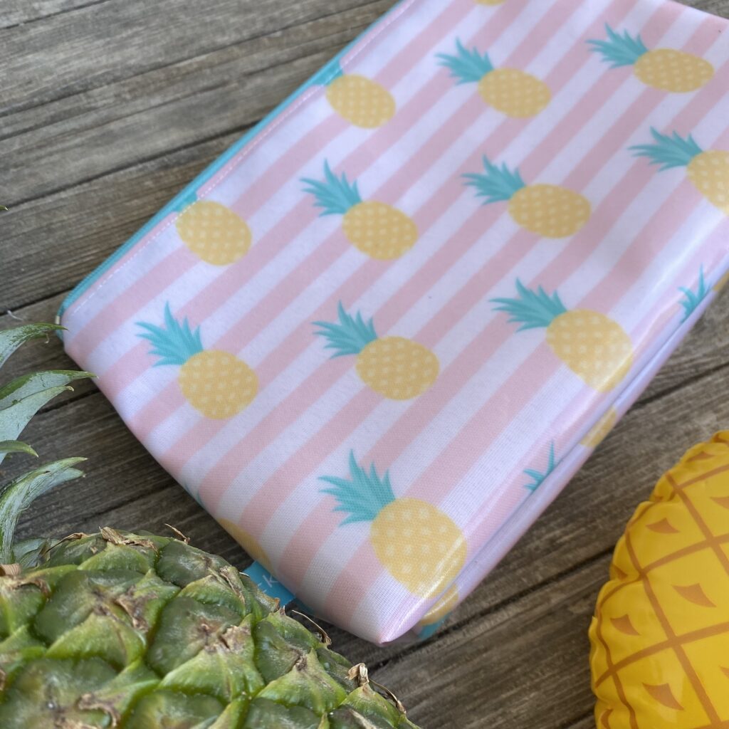 Schwimmtasche/ Wetbag/ Kulturbeutel 'Hallo Sommer' Ananas, gestreift